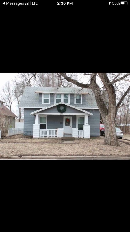 204 SE 2nd  ST